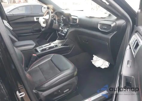 2022 Ford Explorer St-Line from USA, damaged, VIN 1FMSK7KH5NGB35466